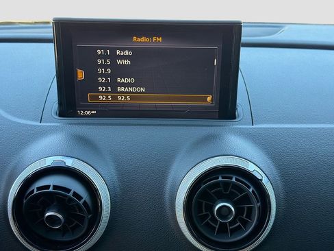 Used 2018 Audi A3 2.0T Premium w/ Convenience Package image 29