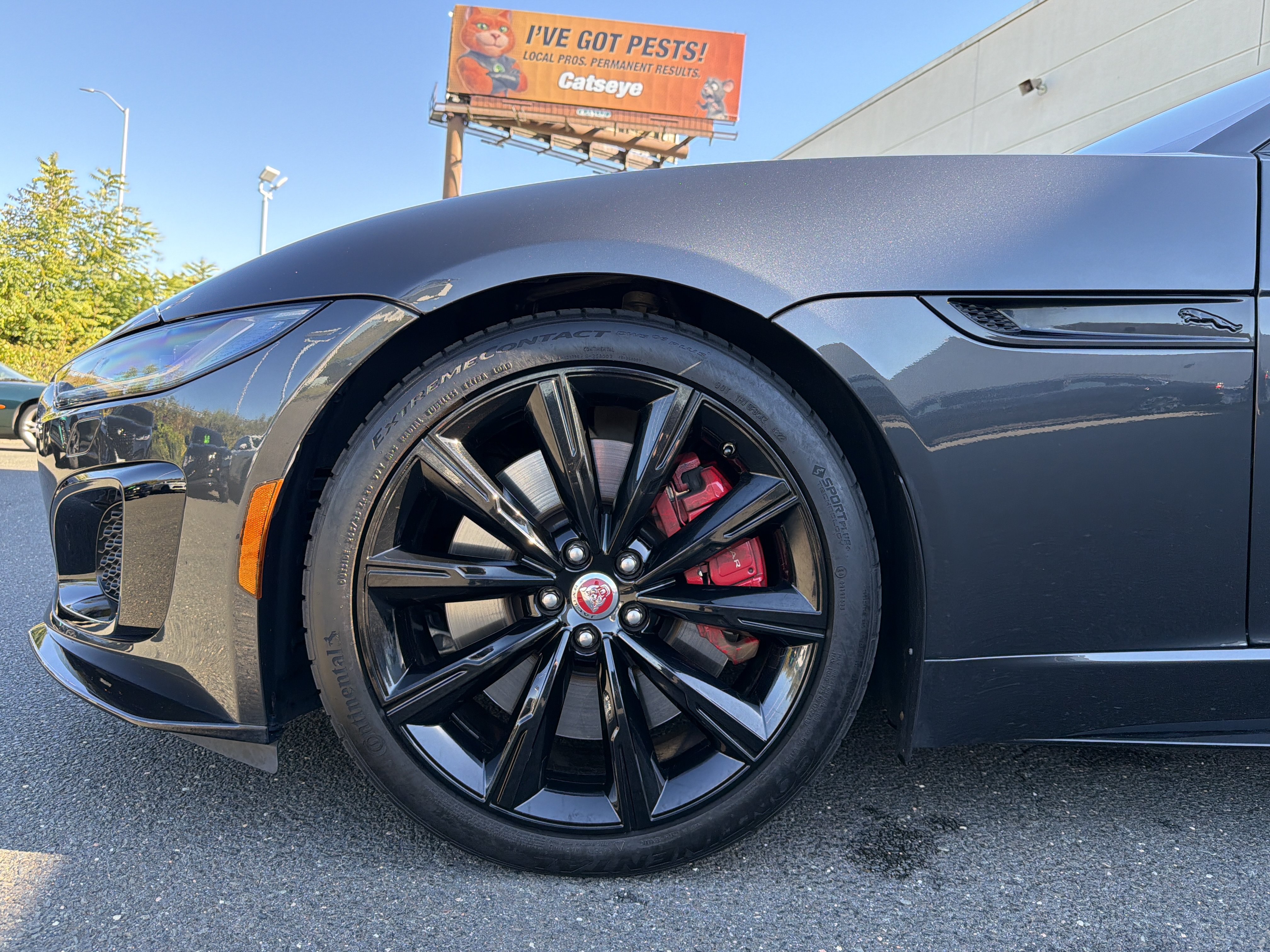 Used 2021 Jaguar F-TYPE R AWD/4WD image 12