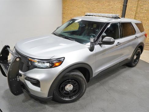 Used 2021 Ford Explorer 4WD Police Interceptor image 2