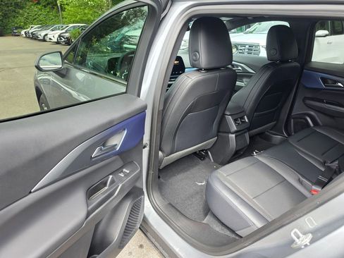 New 2026 Chevrolet Equinox EV LT AWD/4WD image 15