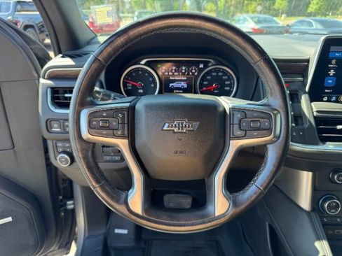 Used 2021 Chevrolet Tahoe Z71 w/ Z71 Off-Road Package image 26