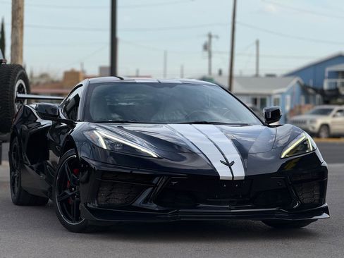 Used 2022 Chevrolet Corvette Stingray Preferred Cpe w/ 2LT image 2