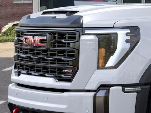 New 2026 GMC Sierra 2500 AT4 w/ AT4 Premium Plus Package AWD/4WD image 13