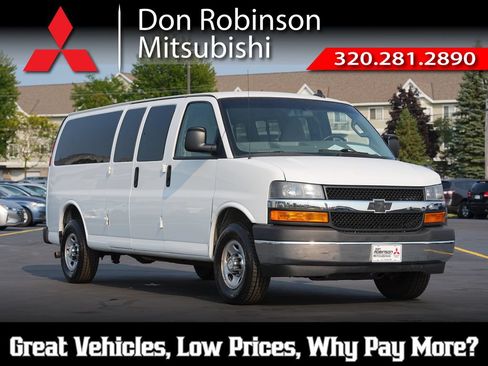 Used 2018 Chevrolet Express 3500 LT w/ LT Preferred Equipment Group RWD image 1