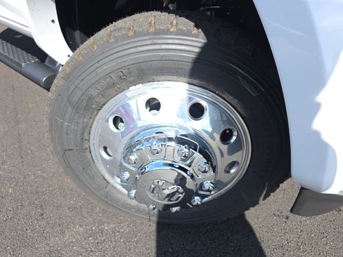 New 2026 RAM 5500 Laramie image 28