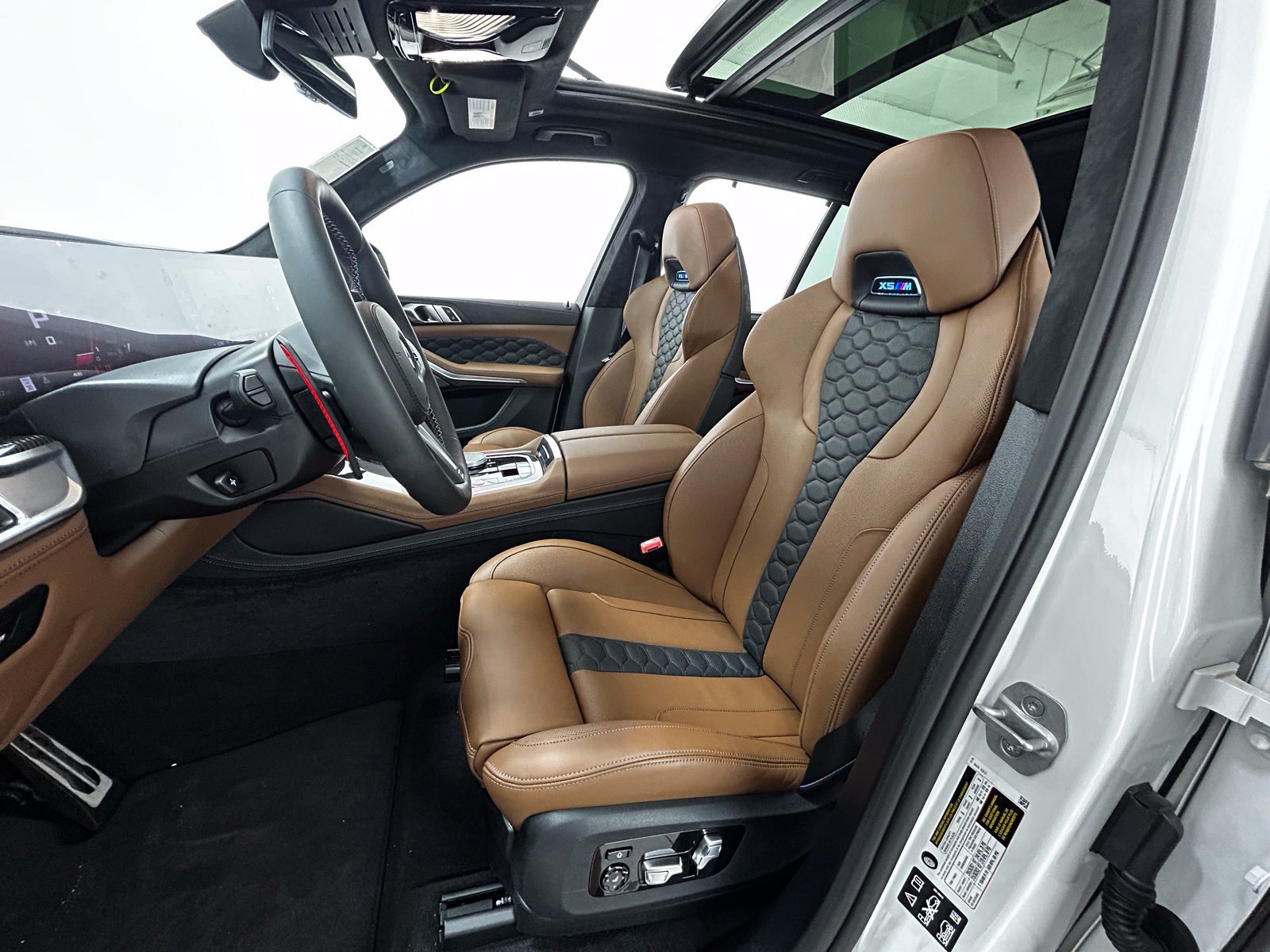 New 2026 BMW X5 M Competition w/ Executive Package AWD/4WD image 28