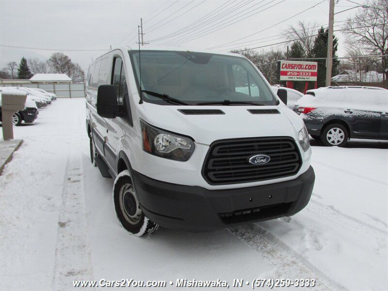 Used 2016 Ford Transit 250 130 Low Roof RWD image 1