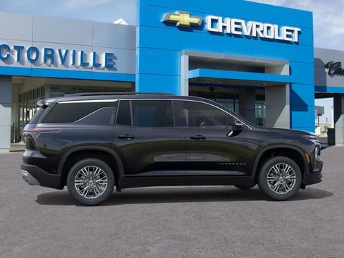 New 2026 Chevrolet Traverse LT image 5