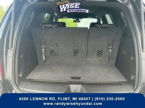 Used 2022 Chevrolet Tahoe LT AWD/4WD image 25