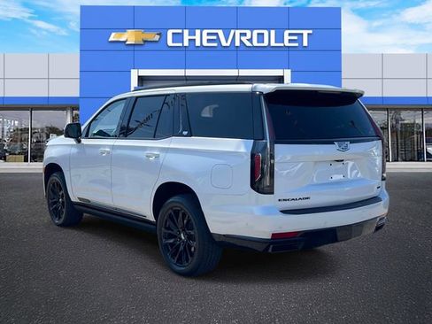 Used 2023 Cadillac Escalade Sport Platinum w/ LPO, ONYX Package image 5