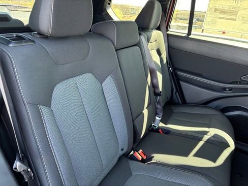 New 2026 Jeep Cherokee Laredo AWD/4WD image 19