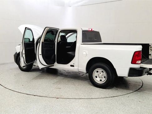 Used 2021 RAM 1500 Tradesman w/ Electronics Group RWD image 11