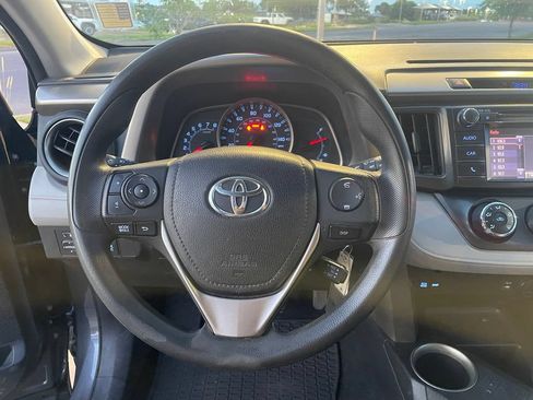 Used 2014 Toyota RAV4 LE AWD/4WD image 13
