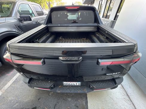 Used 2023 Hyundai Santa Cruz Limited AWD/4WD image 5
