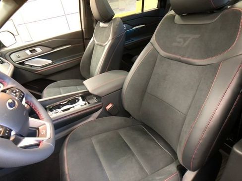 New 2026 Ford Explorer ST w/ Sun And Sound Package image 10