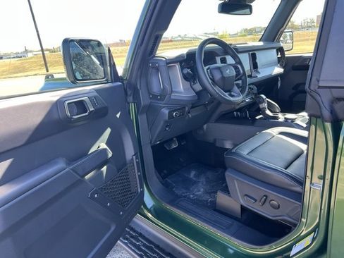 New 2025 Ford Bronco Outer Banks w/ Sasquatch Package image 10