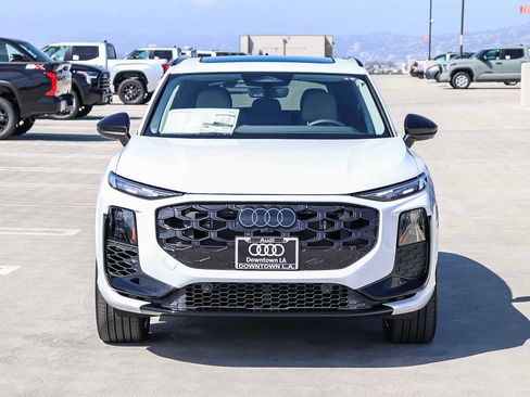 New 2026 Audi Q3 quattro 2.0T image 2