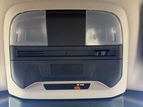 Used 2024 Subaru Crosstrek 2.0i image 31