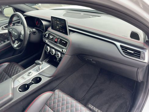 Used 2021 Genesis G70 3.3T w/ Sport Package image 31