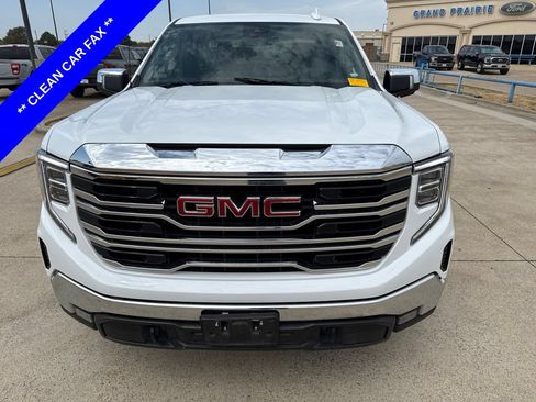 Used 2024 GMC Sierra 1500 SLT RWD image 2