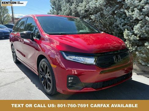 Used 2025 Honda Odyssey Sport-L image 12