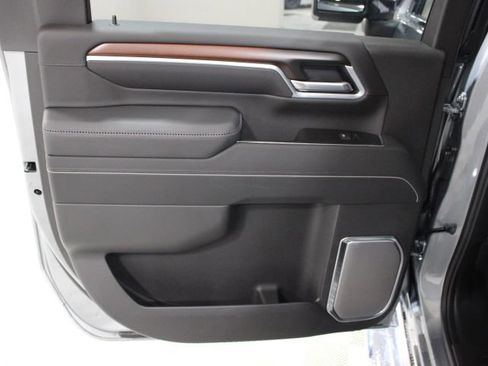 New 2026 GMC Sierra 2500 Denali w/ Denali Reserve Package image 22