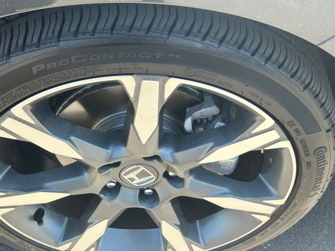 Certified 2025 Honda Civic Sport Touring image 11