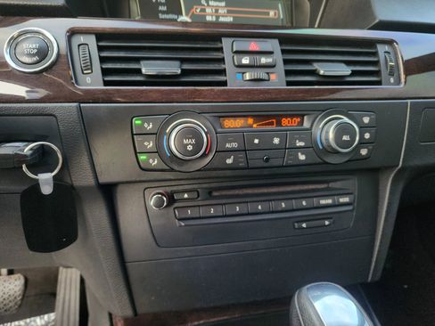 Used 2012 BMW 328i Coupe image 12