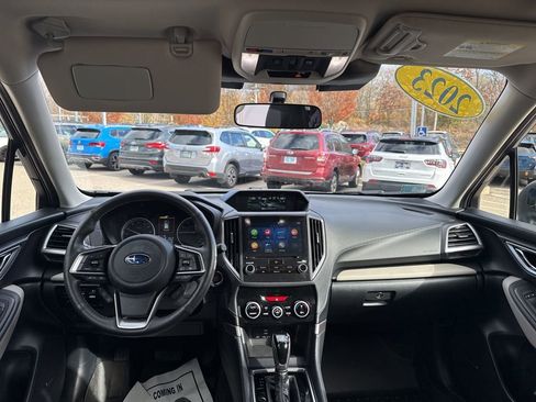 Used 2023 Subaru Forester Limited image 7