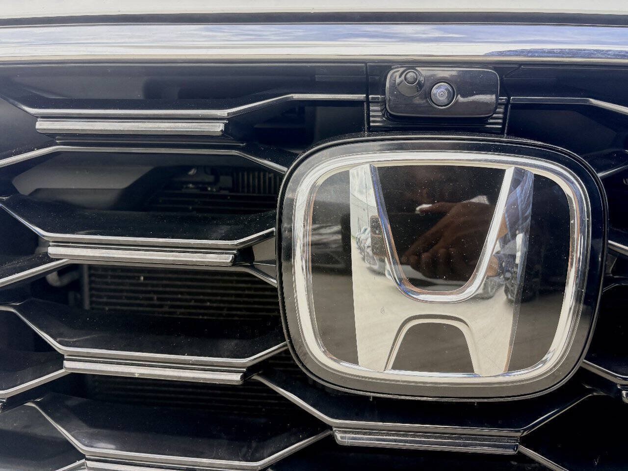 Used 2024 Honda Pilot Elite image 11