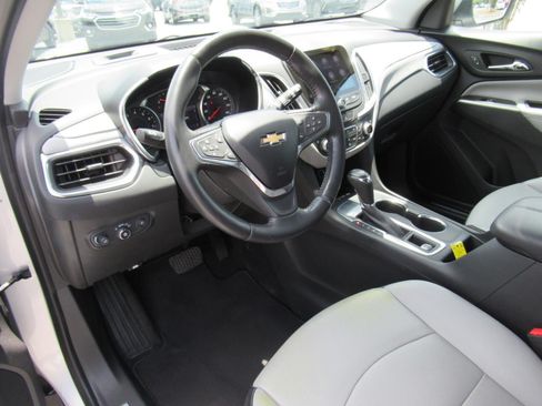 Used 2020 Chevrolet Equinox Premier FWD image 15