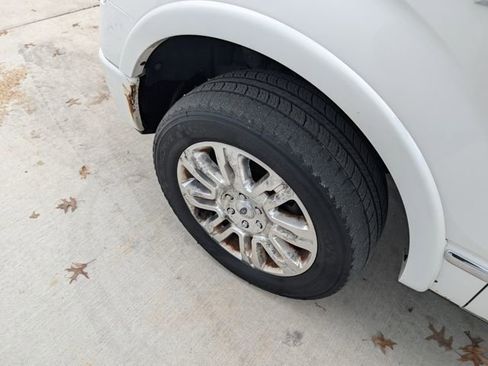 Used 2012 Ford F150 Platinum image 7