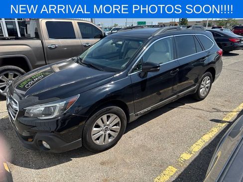 Used 2019 Subaru Outback 2.5i Premium AWD/4WD image 5