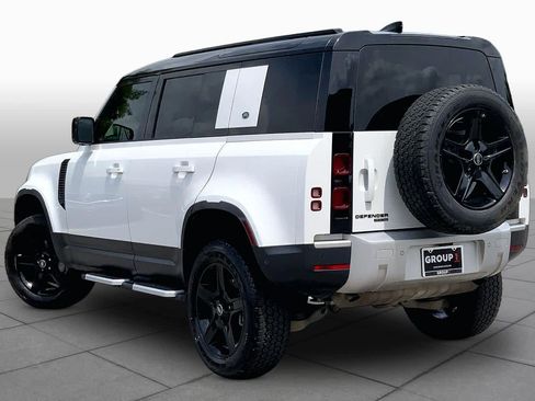 Used 2020 Land Rover Defender 110 HSE AWD/4WD image 12