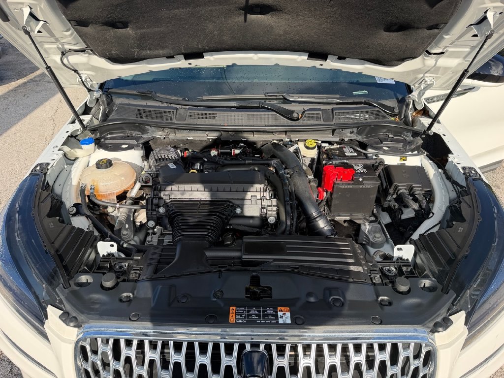 Used 2023 Lincoln Corsair FWD image 16