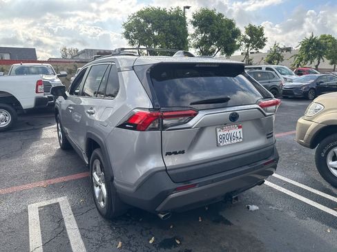 Used 2020 Toyota RAV4 Limited w/ Carpet Mat Package image 2