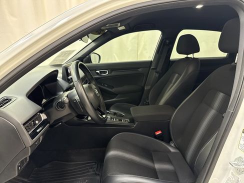 Used 2024 Honda Civic Sport image 12