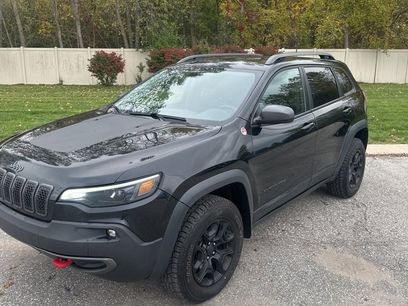 Used 2019 Jeep Cherokee Trailhawk w/ Cold Weather Group