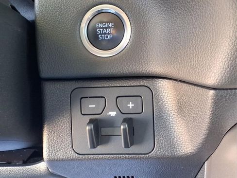 Used 2024 Toyota Tundra Limited w/ Power Package image 12