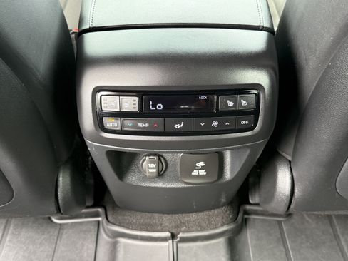 Used 2025 Hyundai Palisade Calligraphy AWD/4WD image 18