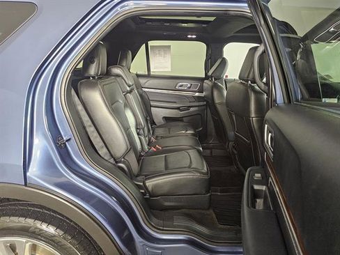 Used 2018 Ford Explorer Limited w/ Equipment Group 301A image 16