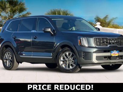 Used 2023 Kia Telluride LX