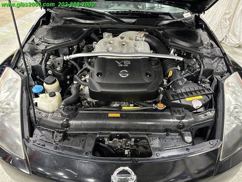 Used 2004 Nissan 350Z Touring image 12