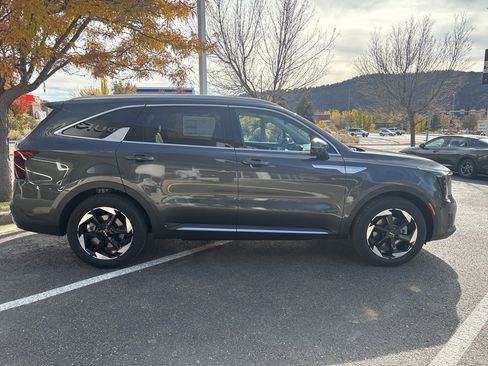 New 2026 Kia Sorento EX image 6