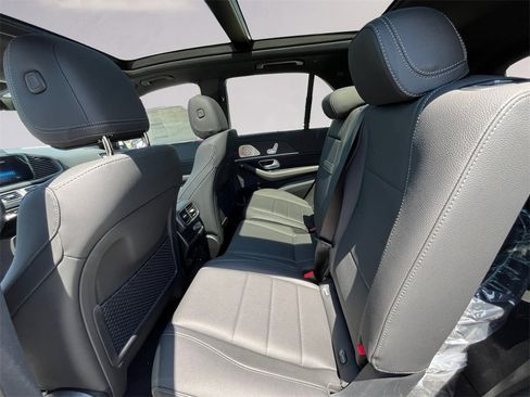 New 2025 Mercedes-Benz GLE 450 4MATIC image 8
