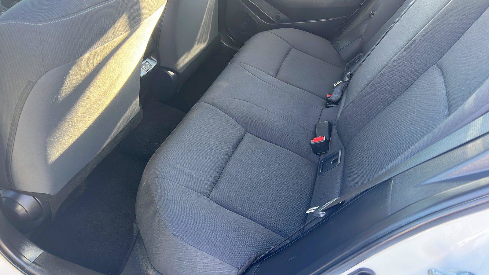 Used 2025 Toyota Corolla LE FWD image 17