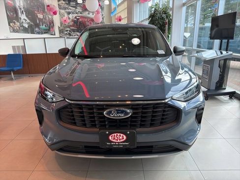 New 2026 Ford Escape Active w/ Cold Weather Package image 2