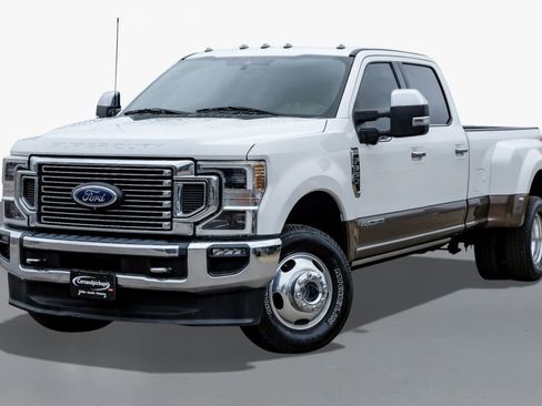Used 2020 Ford F350 King Ranch w/ King Ranch Ultimate Package image 4
