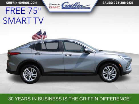 New 2026 Buick Envista Preferred FWD image 3