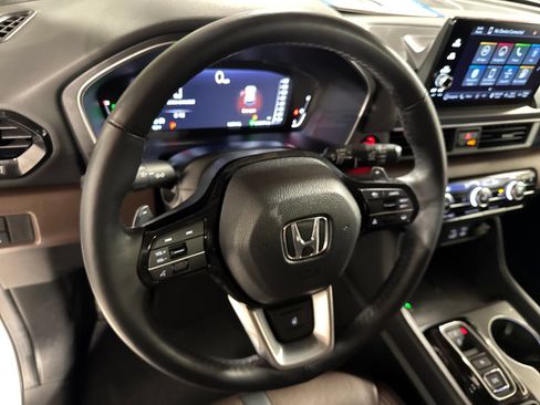 Used 2025 Honda Pilot Elite image 15